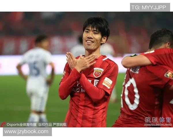 延边福德迎战上海上港期待精彩对决双方实力较量引发球迷热议